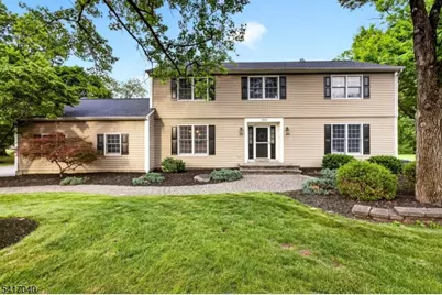 100 Knickerbocker Dr, Montgomery Township, NJ 08502 - Photo 2