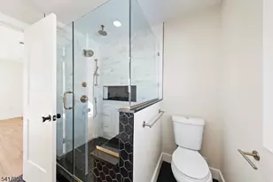 401A Tillman St, Raritan, NJ 08869 - Photo 16