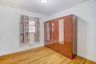 17 Thelma Ct, Woodbridge Township, NJ 07067 - Photo 14