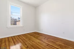 182 Norwood St, Newark, NJ 07106 - Photo 18