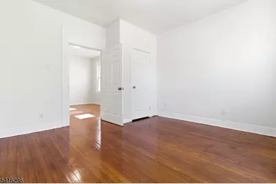 182 Norwood St, Newark, NJ 07106 - Photo 22