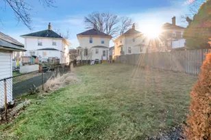 17 Wellington Ave, West Orange Township, NJ 07052 - Photo 6