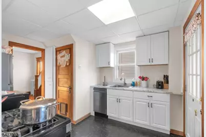 17 Wellington Ave, West Orange Township, NJ 07052 - Photo 10