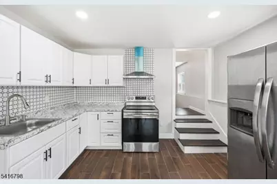 654 Succasunna Rd, Mount Arlington, NJ 07850 - Photo 8