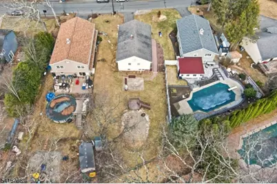 654 Succasunna Rd, Mount Arlington, NJ 07850 - Photo 38