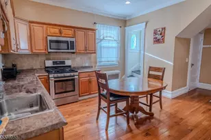 95 Beech St, East Orange, NJ 07018 - Photo 12