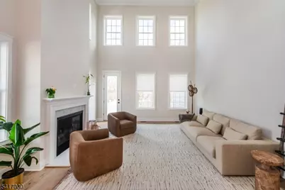 37 Hillandale Dr, Mendham Township, NJ 07931 - Photo 2