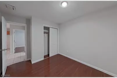10 Fleming Ave, Newark, NJ 07105 - Photo 10