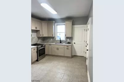 125 Alton St, Elizabeth, NJ 07202 - Photo 12