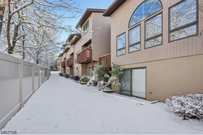 39 Cedarwood Ter, Woodland Park, NJ 07424 - Photo 38