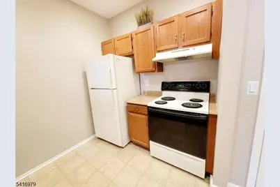 9128 Richmond Rd #128, West Milford, NJ 07480 - Photo 8