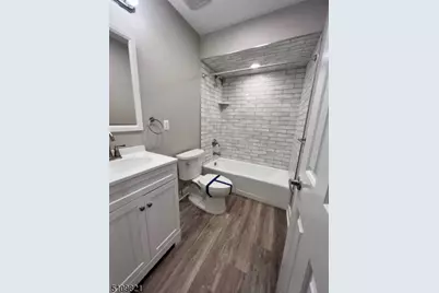 66 Stonegate Dr, Roseland, NJ 07068 - Photo 10