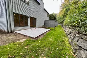 66 Stonegate Dr, Roseland, NJ 07068 - Photo 16