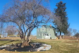 988 Bieher Alley, Phillipsburg, NJ 08865 - Photo 1