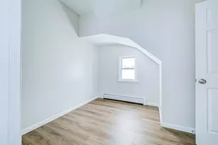 193 Clerk St, Jersey City, NJ 07305 - Photo 12