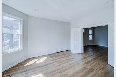 193 Clerk St, Jersey City, NJ 07305 - Photo 28