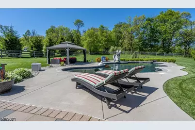 3 Berkshire Way, Holland Township, NJ 08848 - Photo 6