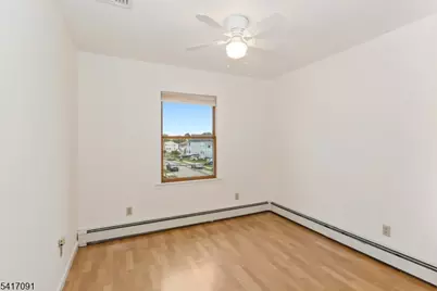 130 N 7th St, Saddle Brook Township, NJ 07663 - Photo 24