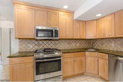 130 N 7th St, Saddle Brook Township, NJ 07663 - Photo 12