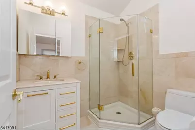 130 N 7th St, Saddle Brook Township, NJ 07663 - Photo 14