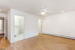 130 N 7th St, Saddle Brook Township, NJ 07663 - Photo 16