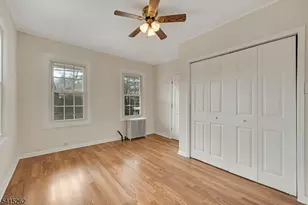 56 Pine St, Verona, NJ 07044 - Photo 4