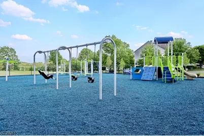 349 Wilshire Dr, Nutley, NJ 07110 - Photo 48