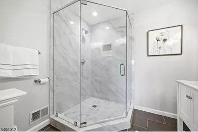 349 Wilshire Dr, Nutley, NJ 07110 - Photo 36