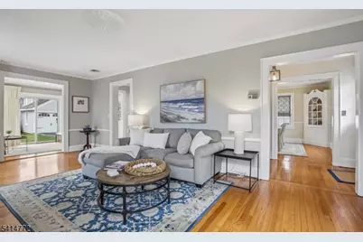 35 Knollwood Ave, Madison, NJ 07940 - Photo 4