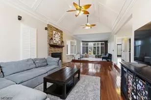 8 Spring Hunter Ct, Green Township, NJ 07821 - Photo 12