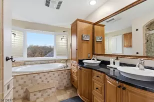 8 Spring Hunter Ct, Green Township, NJ 07821 - Photo 26