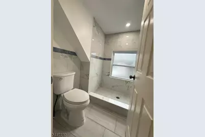116 N Essex Ave, Orange, NJ 07050 - Photo 12