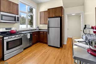 947 Cherry Hill Rd, Montgomery Township, NJ 08540 - Photo 34