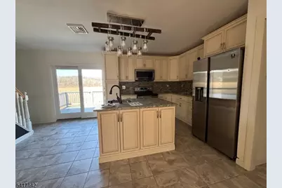 7 Berry Rd #A, Wantage, NJ 07461 - Photo 8