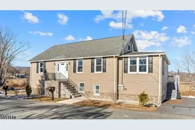 7 Berry Rd #A, Wantage, NJ 07461 - Photo 2