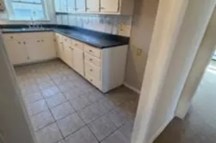 1017 Gifford Ct, Union Township, NJ 07083 - Photo 10