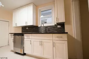 844 S 14th St, Newark, NJ 07108 - Photo 10