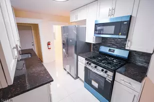 844 S 14th St, Newark, NJ 07108 - Photo 12