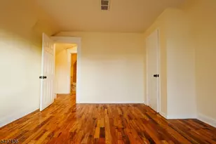 844 S 14th St, Newark, NJ 07108 - Photo 26