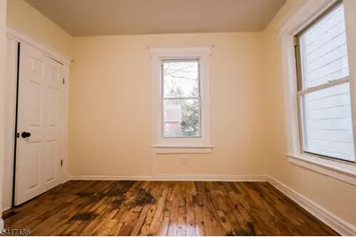 844 S 14th St, Newark, NJ 07108 - Photo 14