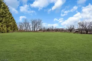 206 Cokesbury Rd, Tewksbury Township, NJ 08833 - Photo 6