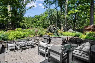 119 Stonebridge Rd, Montclair, NJ 07042 - Photo 38