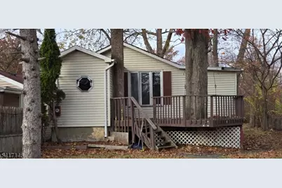 5 Barber St, Little Falls Township, NJ 07424 - Photo 1