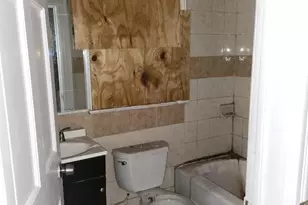 31 Highland Ave, Passaic, NJ 07055 - Photo 6