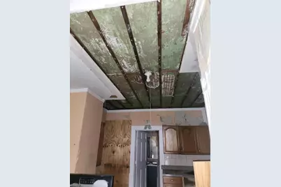 31 Highland Ave, Passaic, NJ 07055 - Photo 12