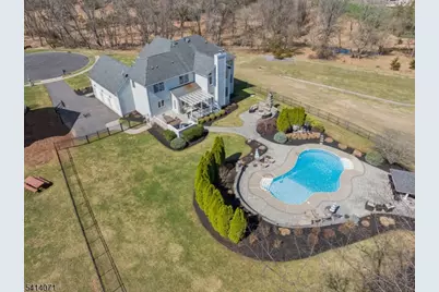 18 Laurel Ct, Branchburg Township, NJ 08876 - Photo 36