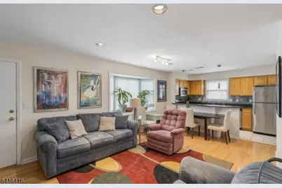 382 Morris Ave #A-2, Summit, NJ 07901 - Photo 2