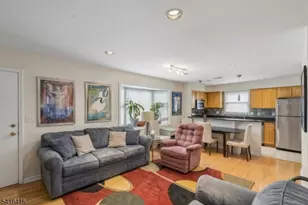 382 Morris Ave, Summit, NJ 07901 - Photo 2