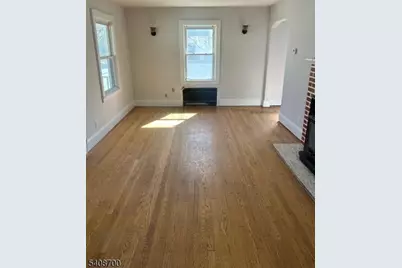 309 McCandless St, Linden, NJ 07036 - Photo 4