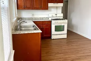 36 Tiffany Pl, Irvington, NJ 07111 - Photo 6